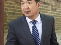 张国立娱乐圈地位,娱乐圈的尊贵王者，地位显赫的影视巨星